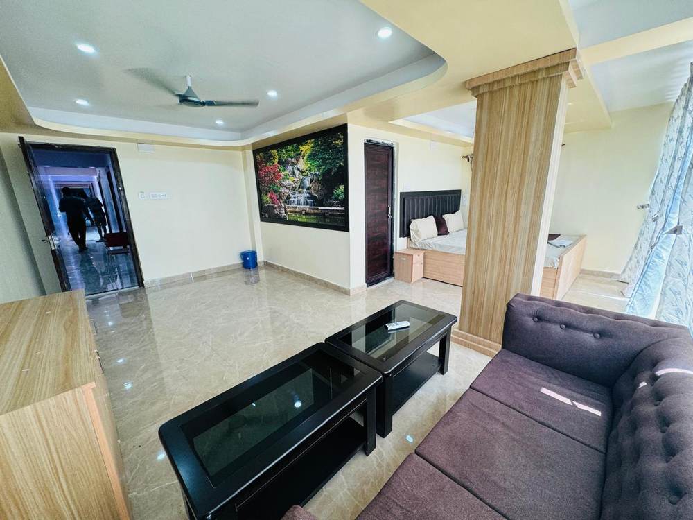 Super Deluxe Room